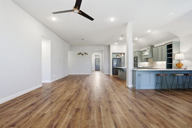 2009 Crescent Street, Fort Worth, TX 76008