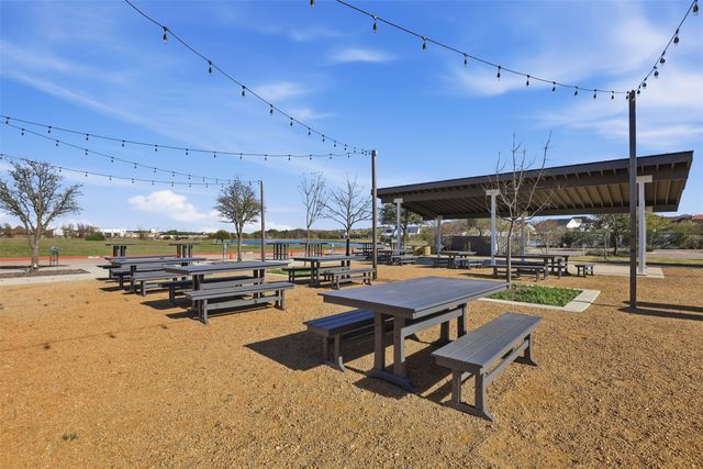 2009 Crescent Street, Fort Worth, TX 76008