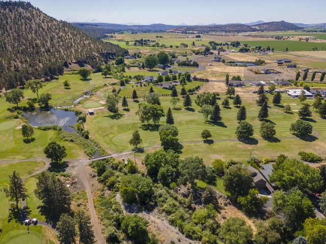 101 NE Marmot Lane, Prineville, OR 97754