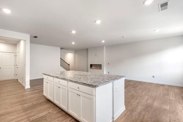 420 Point Place Drive, Loganville, GA 30052