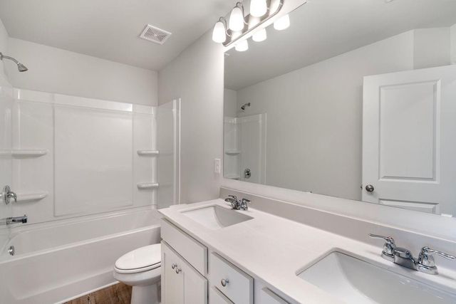 420 Point Place Drive, Loganville, GA 30052