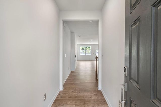 420 Point Place Drive, Loganville, GA 30052