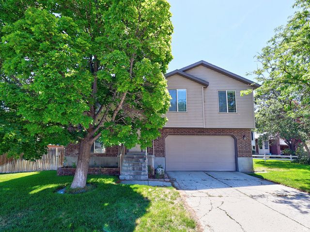 5529 S HARVEY HTS, Taylorsville, UT 84118