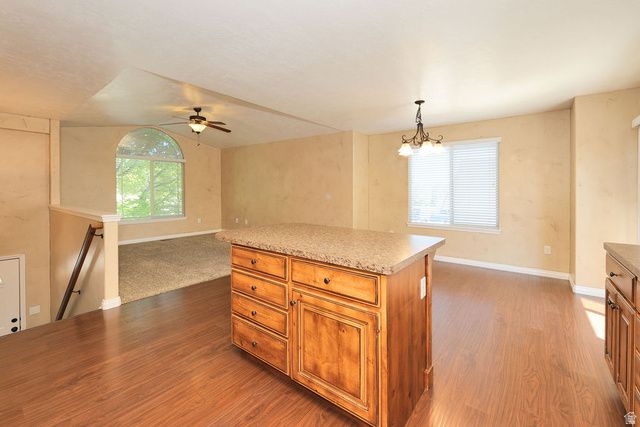 5529 S HARVEY HTS, Taylorsville, UT 84118