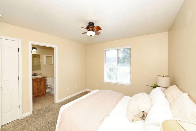 5529 S HARVEY HTS, Taylorsville, UT 84118