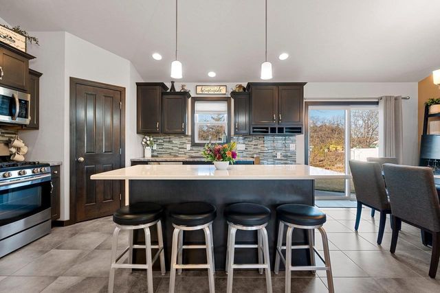 N9027 LILAC ROAD, Menasha, WI 54952