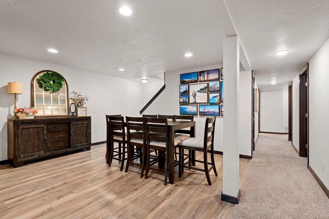 N9027 LILAC ROAD, Menasha, WI 54952