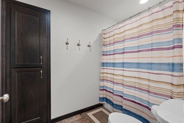 N9027 LILAC ROAD, Menasha, WI 54952