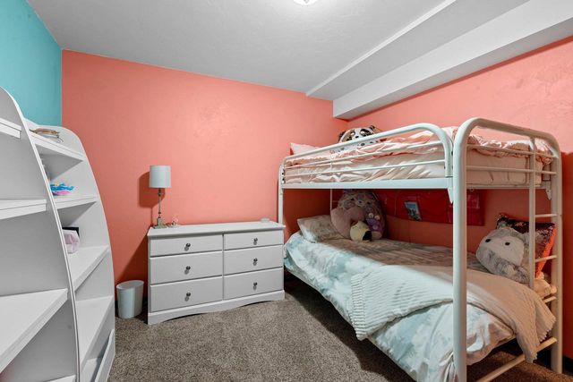 N9027 LILAC ROAD, Menasha, WI 54952