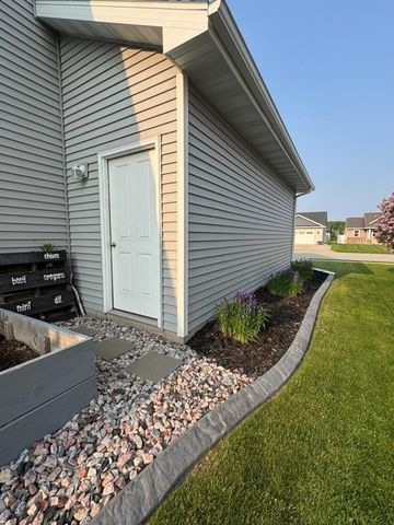 N9027 LILAC ROAD, Menasha, WI 54952