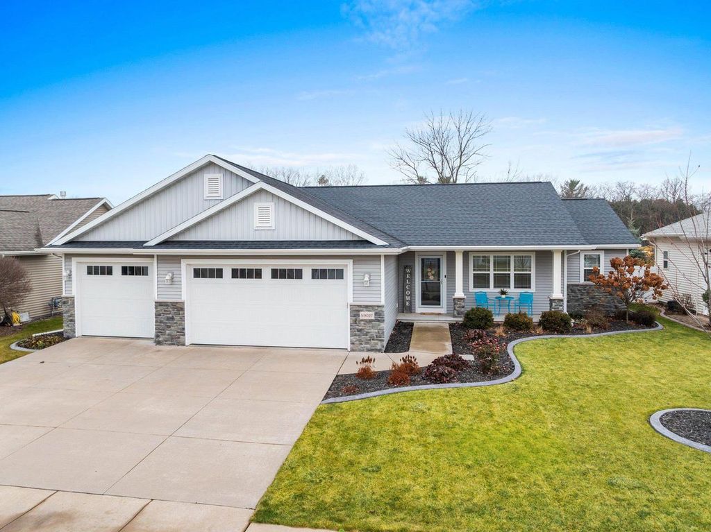 N9027 LILAC ROAD, Menasha, WI 54952