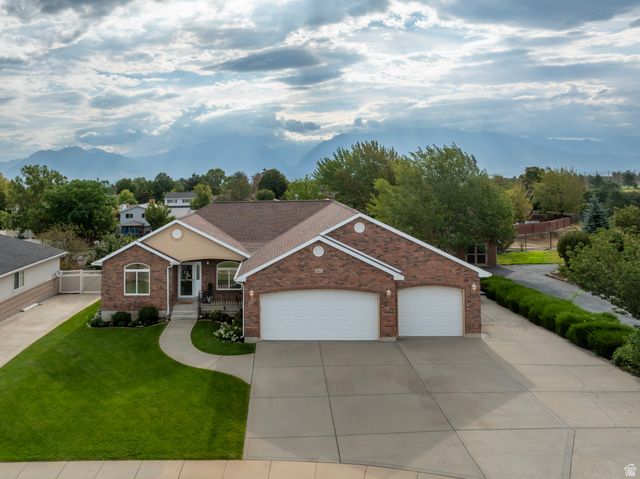 9651 S WOOD VISTA CIR, South Jordan, UT 84009