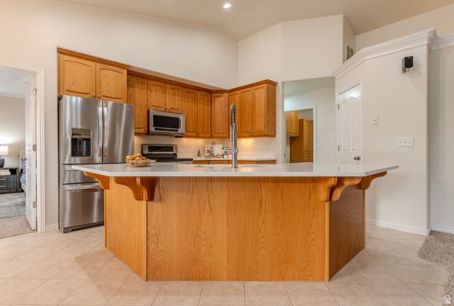 9651 S WOOD VISTA CIR, South Jordan, UT 84009
