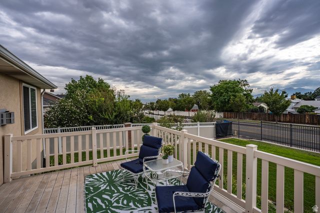 9651 S WOOD VISTA CIR, South Jordan, UT 84009