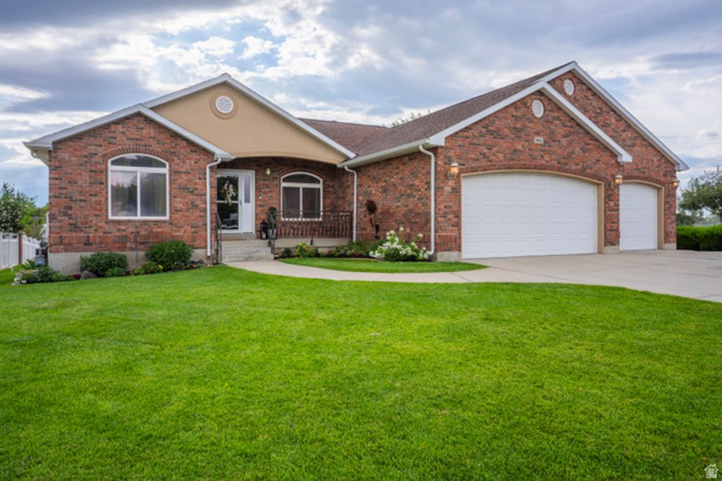 9651 S WOOD VISTA CIR, South Jordan, UT 84009
