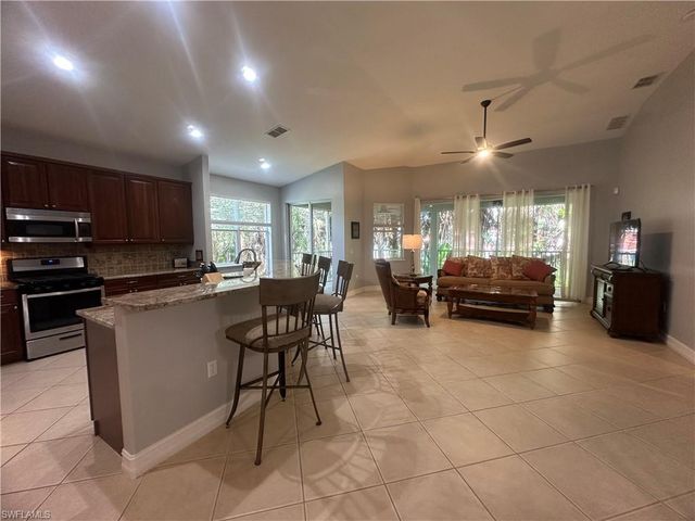 2004 Tarpon Bay DR N 201, Naples, FL 34119