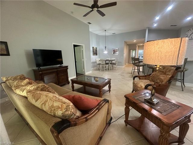 2004 Tarpon Bay DR N 201, Naples, FL 34119