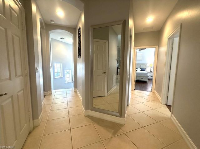 2004 Tarpon Bay DR N 201, Naples, FL 34119