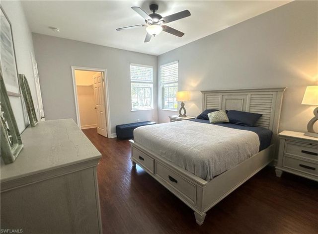 2004 Tarpon Bay DR N 201, Naples, FL 34119