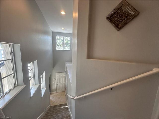 2004 Tarpon Bay DR N 201, Naples, FL 34119