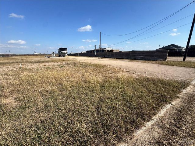 15624 Cavargna Drive, Elsa, TX 78542