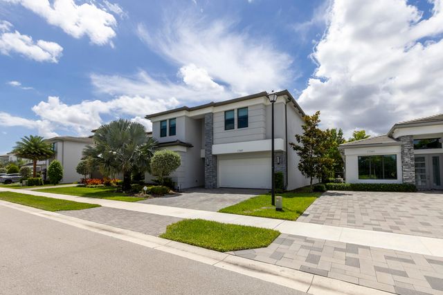 17347 Sparkling River Road, Boca Raton, FL 33496