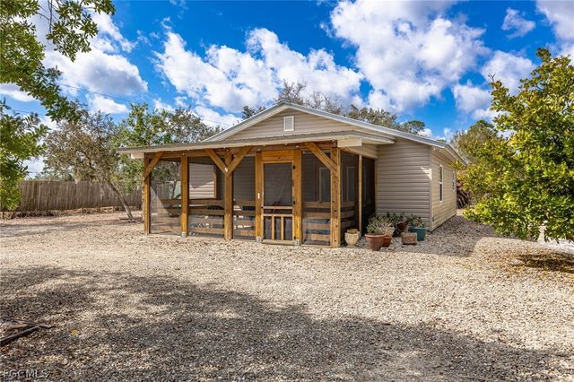 22800 N River RD, Alva, FL 33920