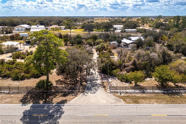 22800 N River RD, Alva, FL 33920