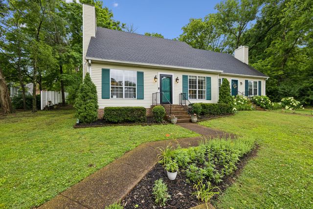 205 Brattlesboro Pl, Nashville, TN 37204