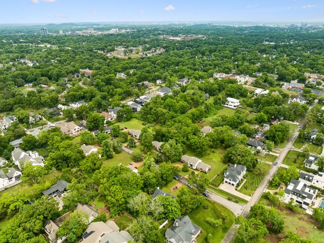 205 Brattlesboro Pl, Nashville, TN 37204