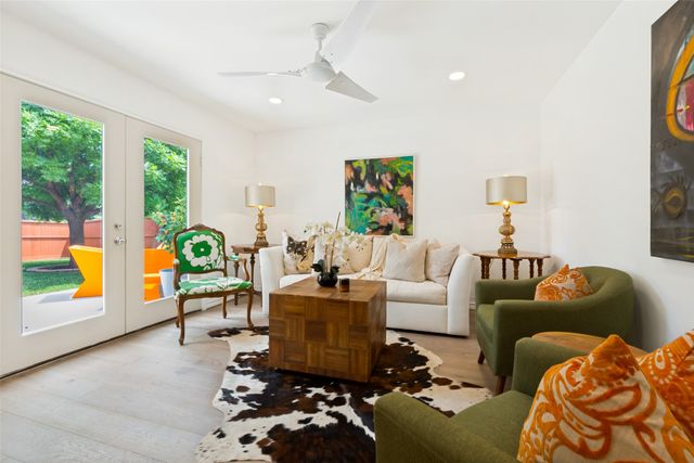 10431 Clary, Dallas, TX 75218