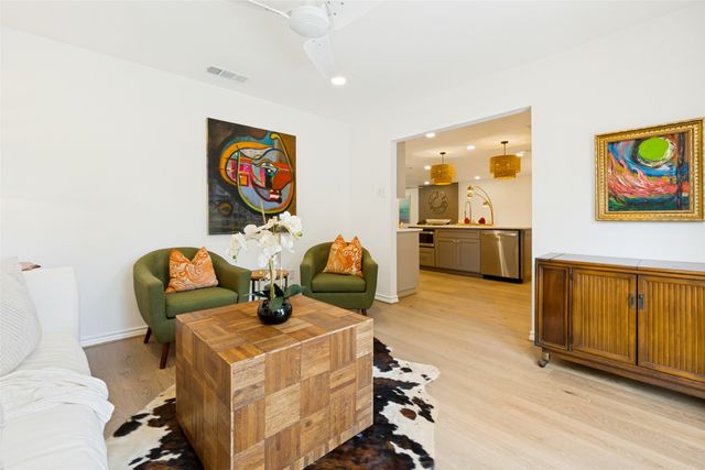 10431 Clary, Dallas, TX 75218