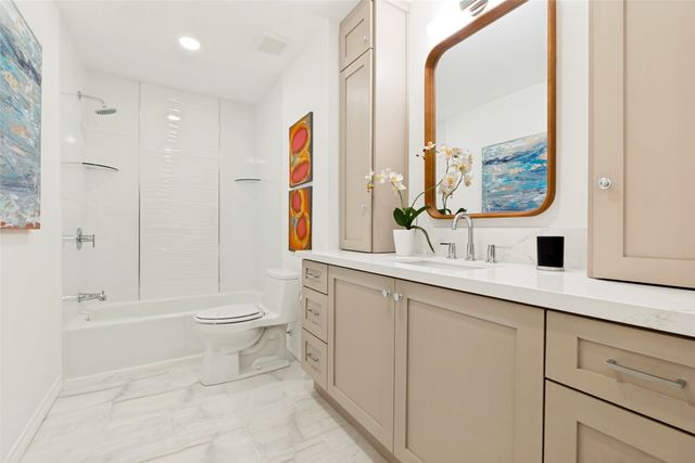 10431 Clary, Dallas, TX 75218