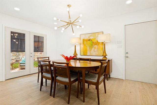 10431 Clary, Dallas, TX 75218