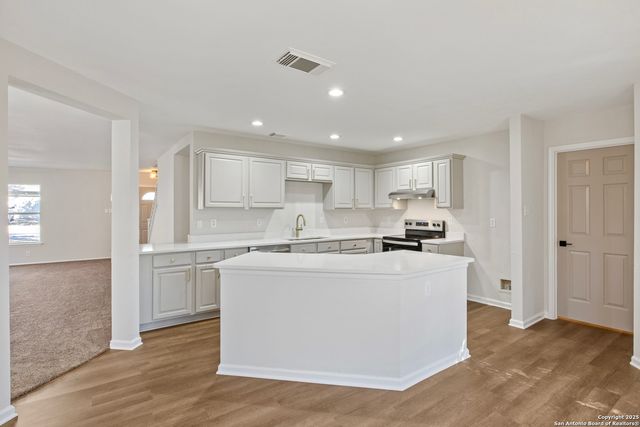 2422 Gem Oak, San Antonio, TX 78232