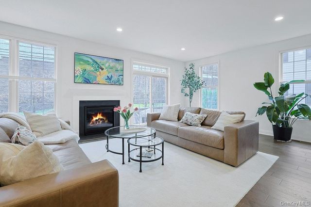 57 Dennis Lane, Pleasantville, NY 10570