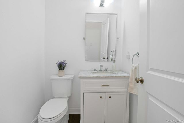 57 Dennis Lane, Pleasantville, NY 10570