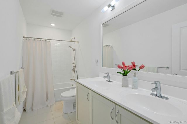 57 Dennis Lane, Pleasantville, NY 10570