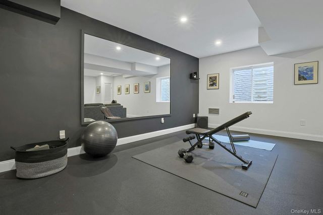 57 Dennis Lane, Pleasantville, NY 10570