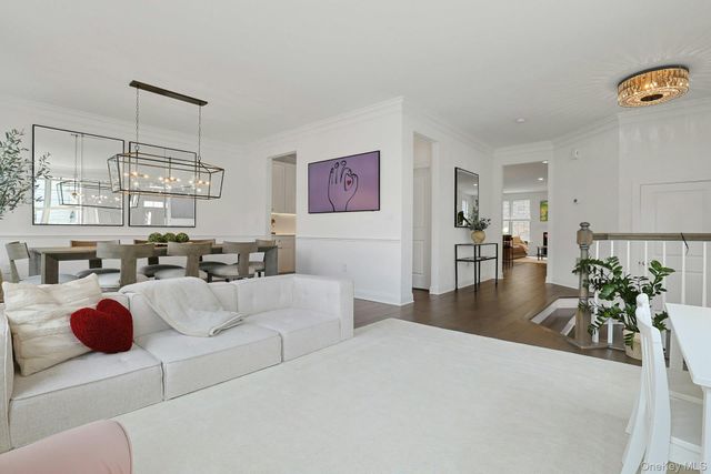 57 Dennis Lane, Pleasantville, NY 10570