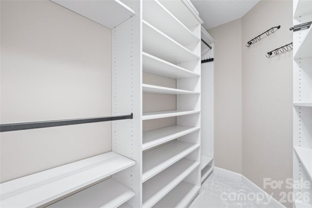 17125 Laurel Walk Court, Charlotte, NC 28277