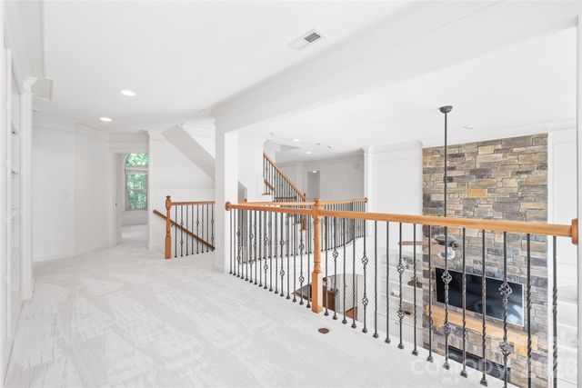 17125 Laurel Walk Court, Charlotte, NC 28277