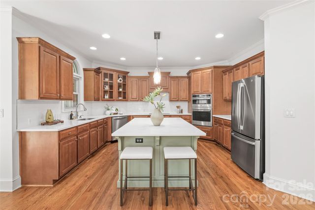 17125 Laurel Walk Court, Charlotte, NC 28277