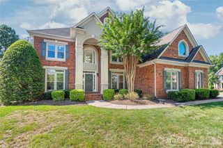 17125 Laurel Walk Court, Charlotte, NC 28277