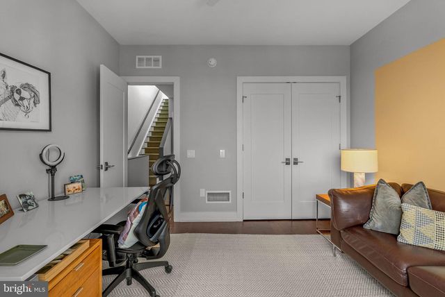 619 N 5TH ST, Philadelphia, PA 19123