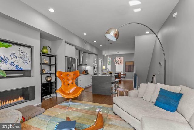 619 N 5TH ST, Philadelphia, PA 19123