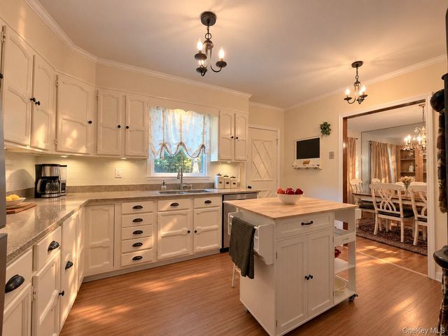 24 Lake Trail, Carmel, NY 10512