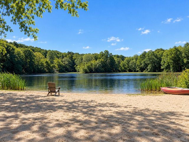 24 Lake Trail, Carmel, NY 10512