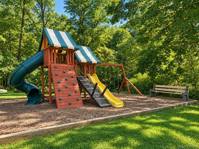 24 Lake Trail, Carmel, NY 10512