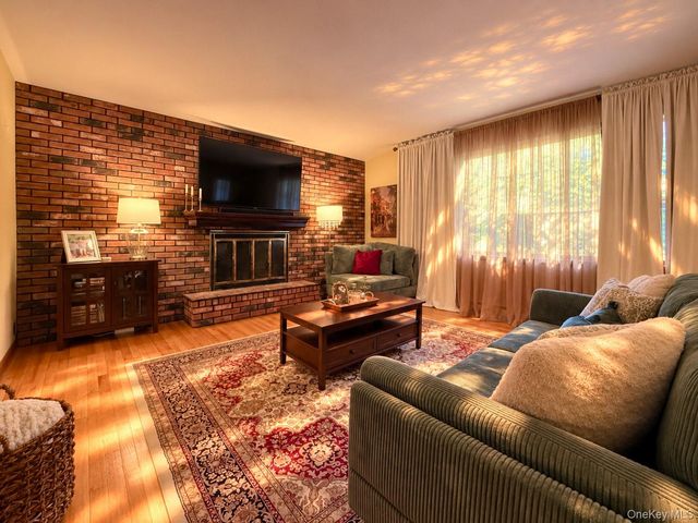 24 Lake Trail, Carmel, NY 10512
